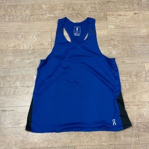 NWOT On Running Tank Top (Tank-T) Swiss Engineering Navy Black Size Small